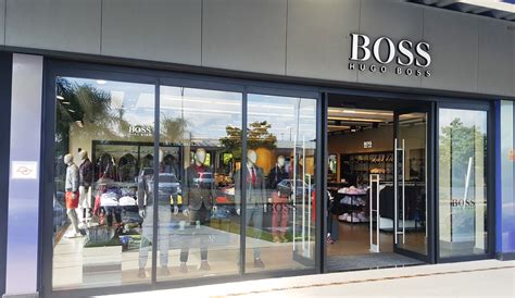 Hugo Boss Outlet Store .